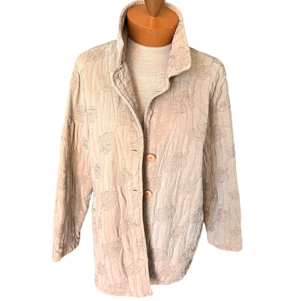 Vintage Action Wear Size Large Womens Jacket Quilted Beige Fall Embroidered